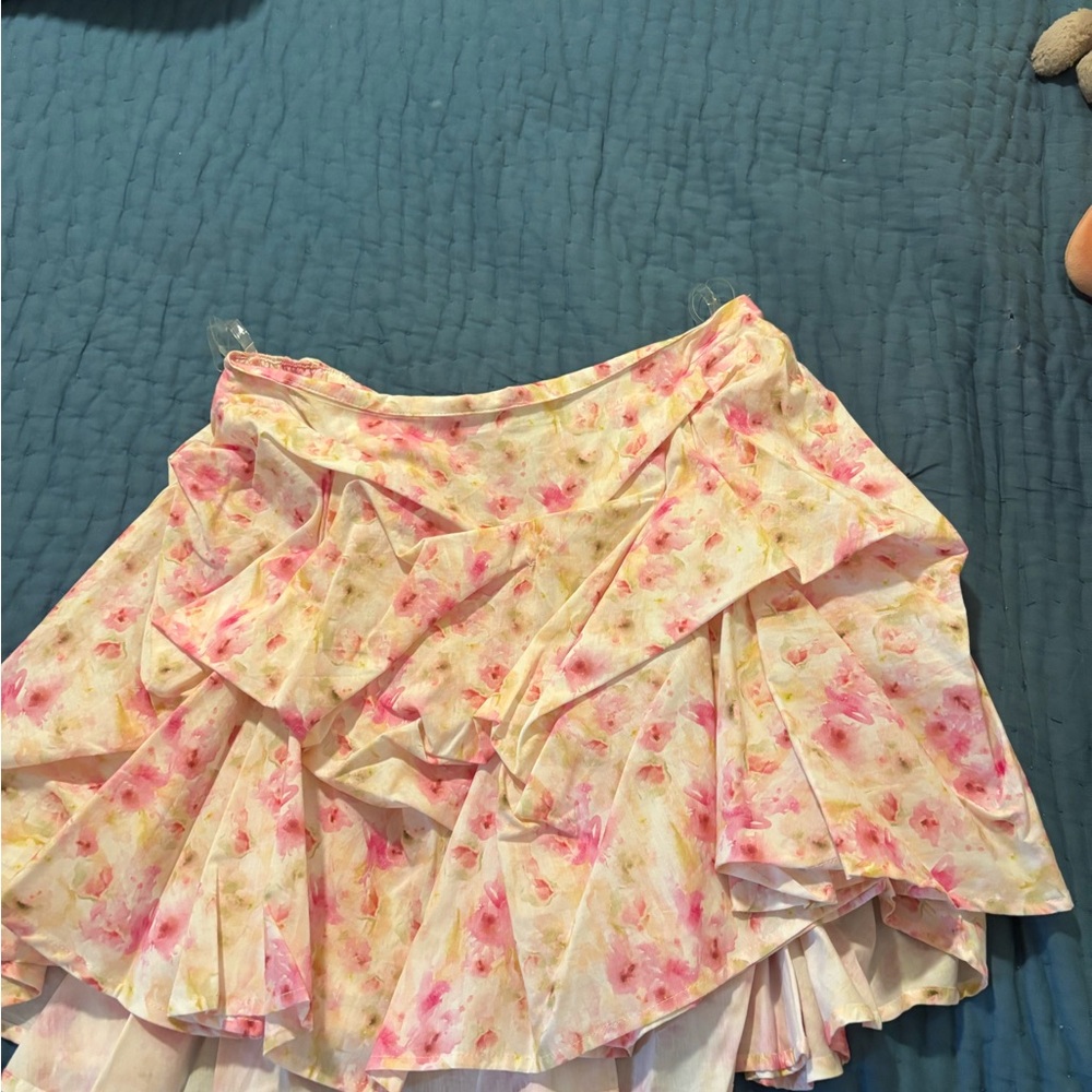 Entro Cream and Yellow Skater Mini Skirt with Ruffled Tiers